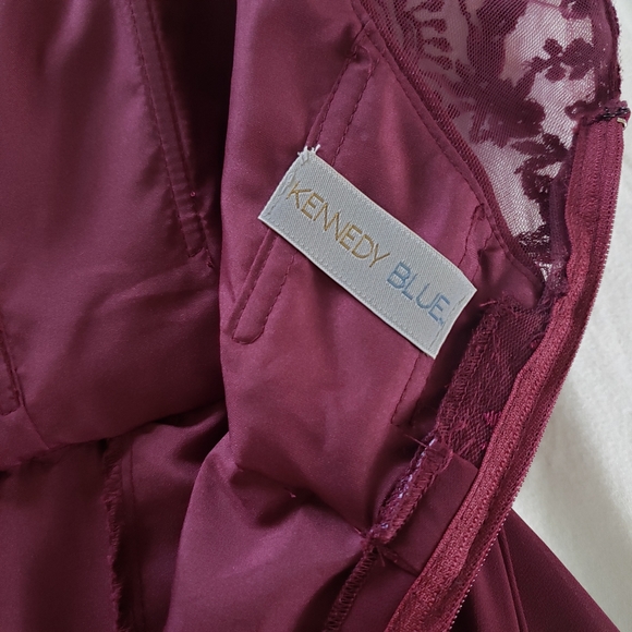 Burgundy Chiffon Beaded Slit Leg V-Neck Gown Dress - Picture 10 of 16